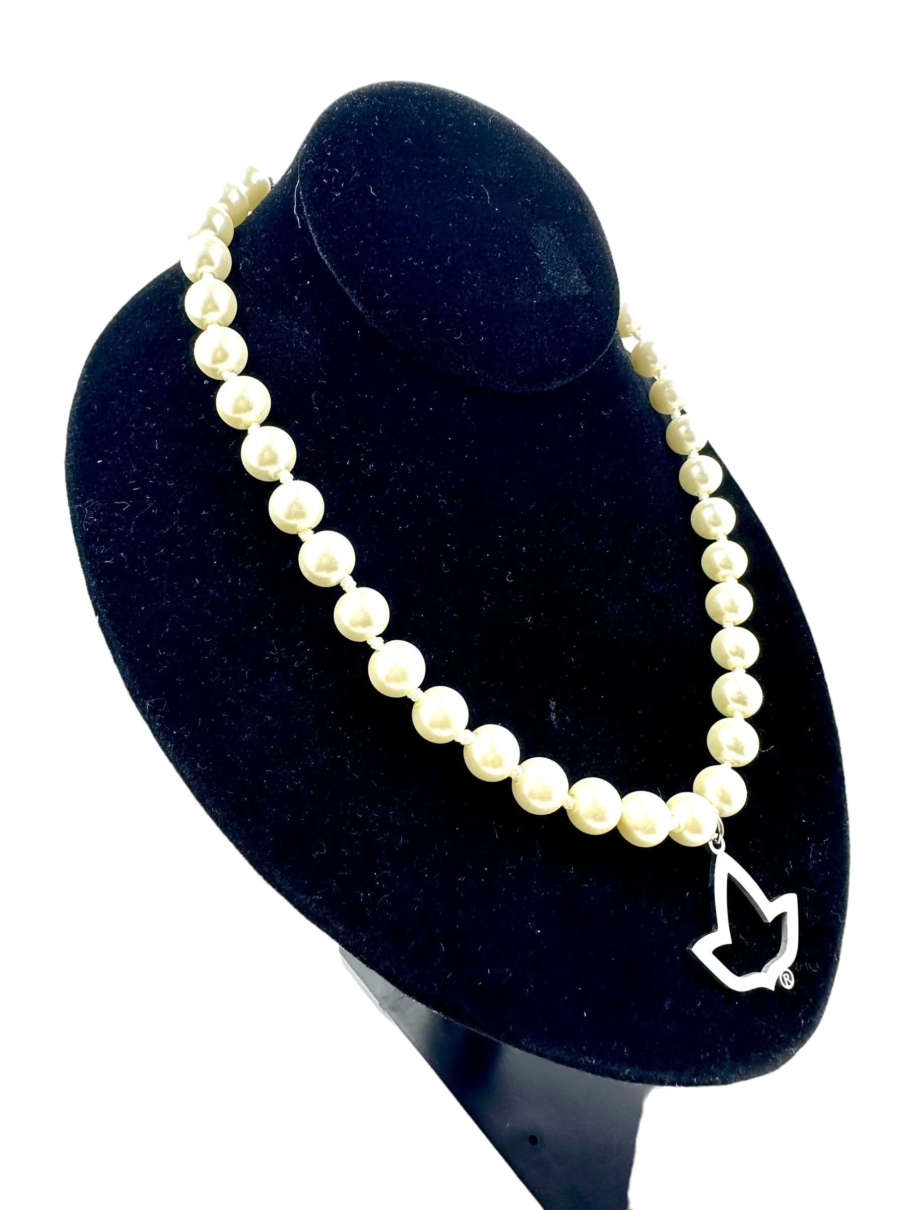 AKA Ivy Leaf Glass Pearl Necklace