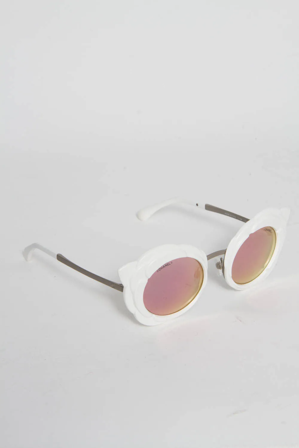 CAEMLLIA FLORAL SUNGLASSES