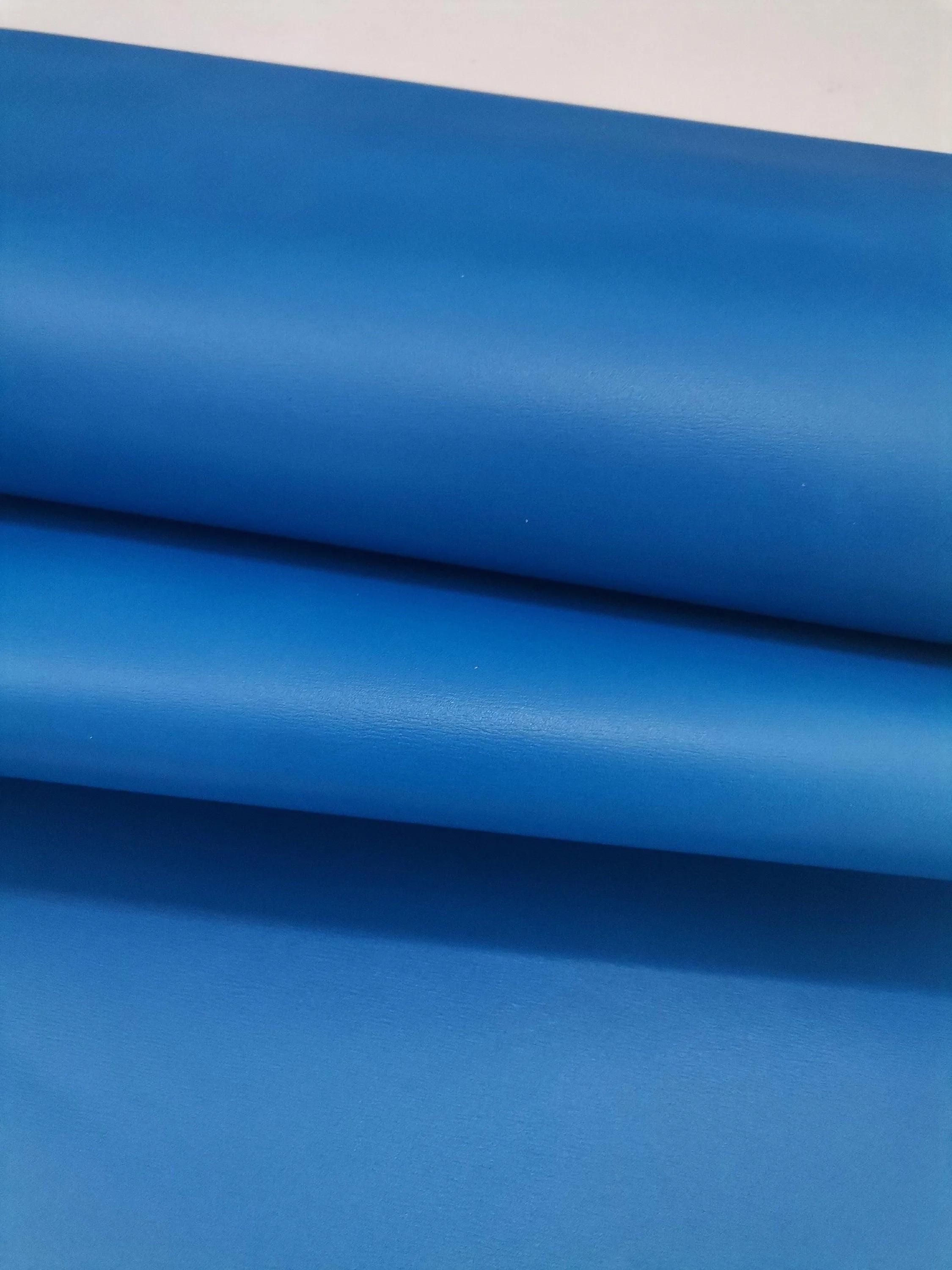 Cow saffiano leather, genuine cowhide leather for bags, thickness 1,5mm (4 oz)