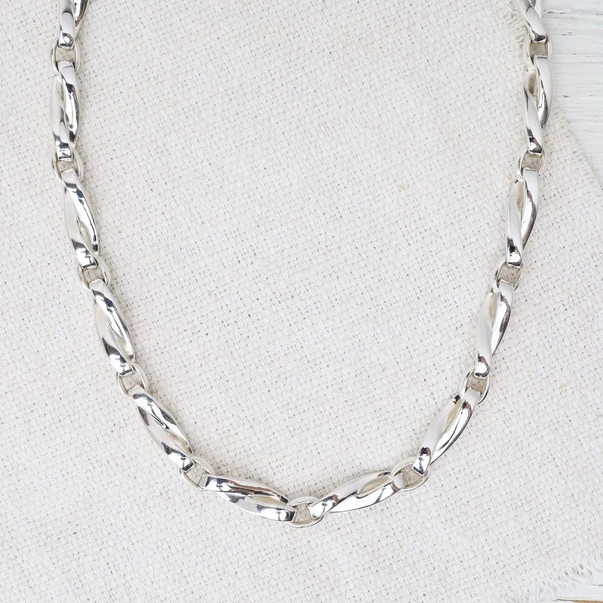 Flat Infinity Link Necklace