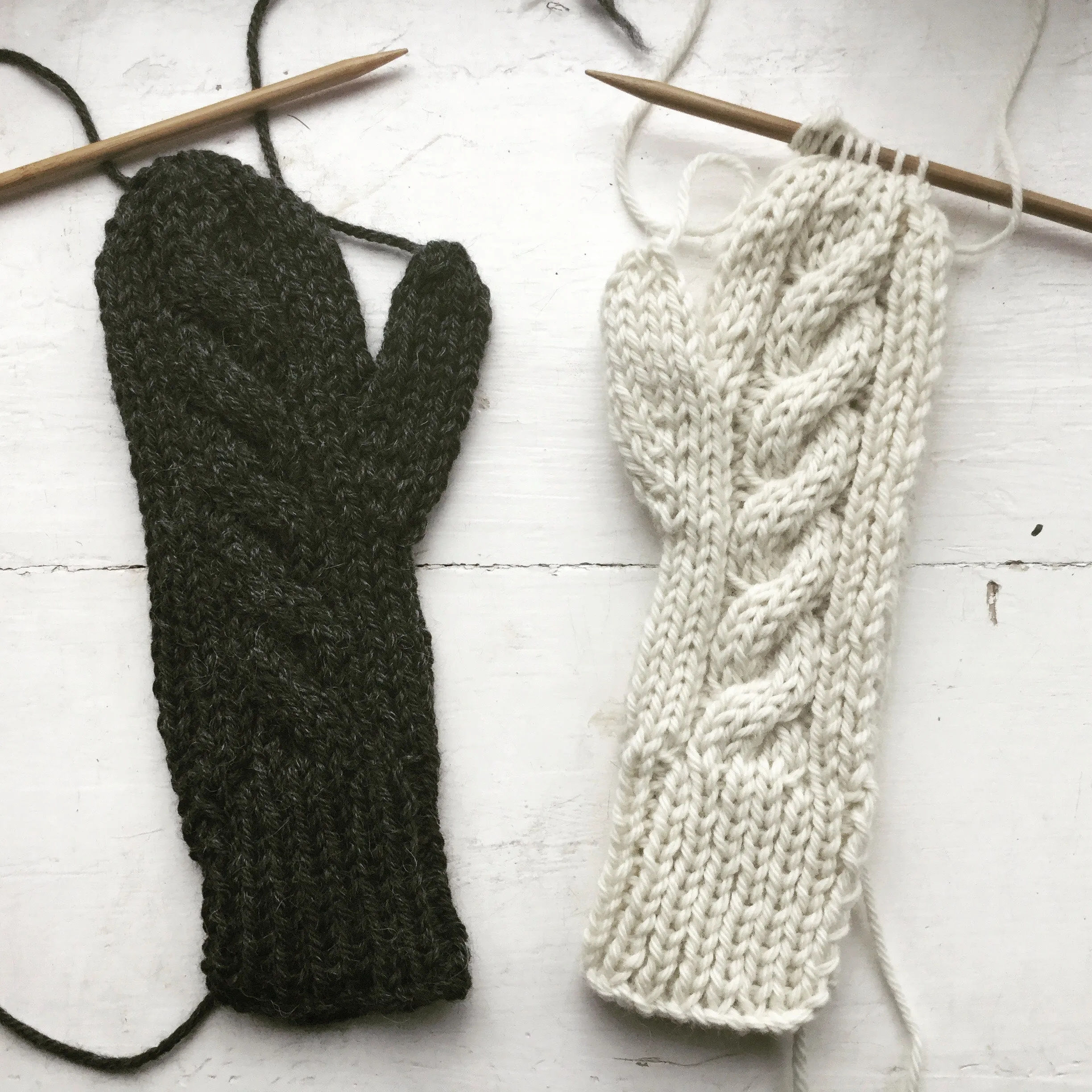 Melrose Mittens Knitting Pattern