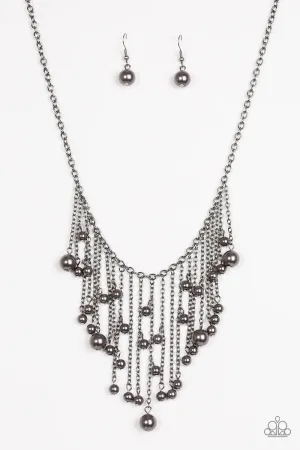 Paparazzi Necklace ~ Catwalk Champ - Black